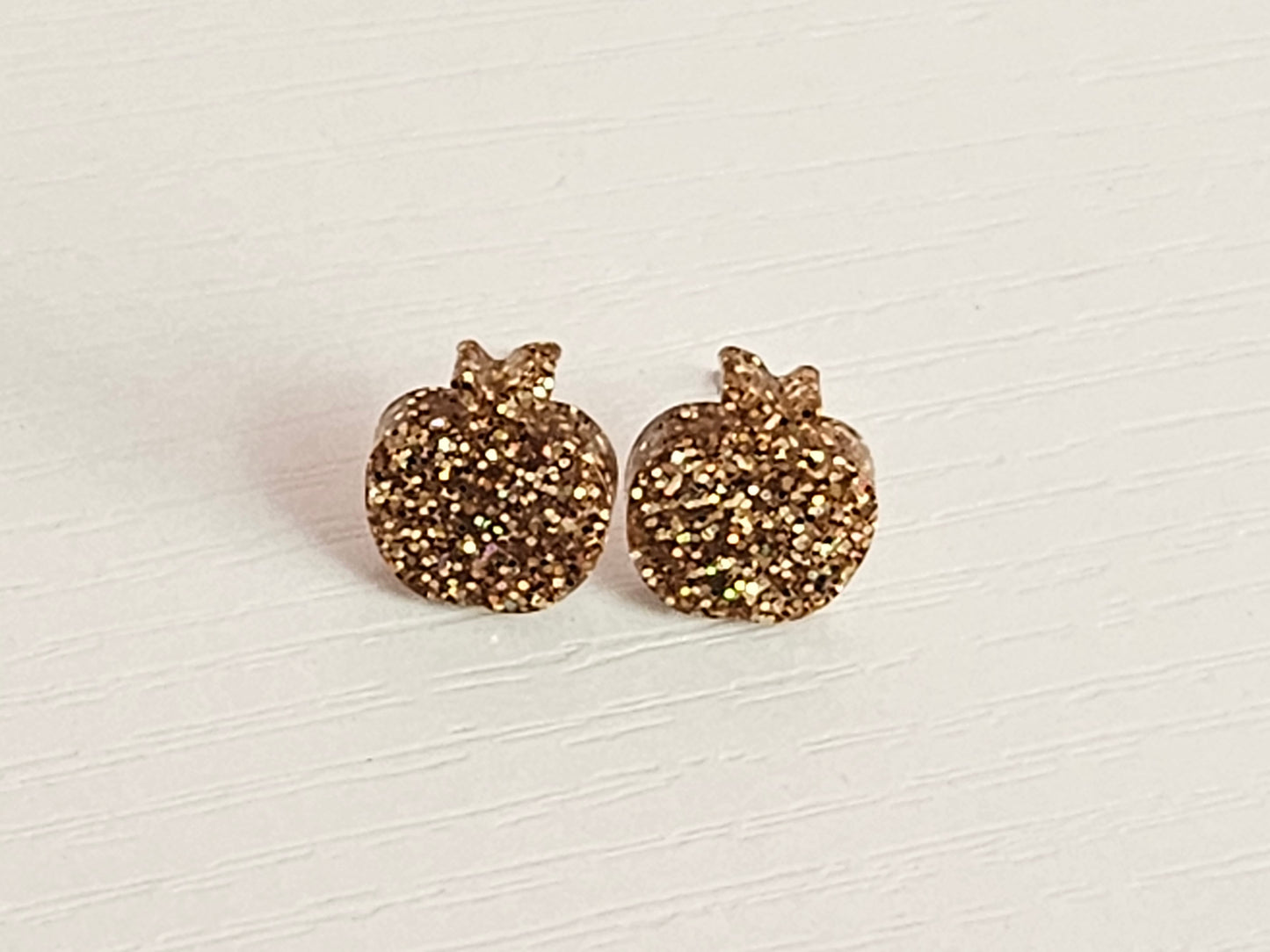 Post Resin Earrings - Apple Shaped